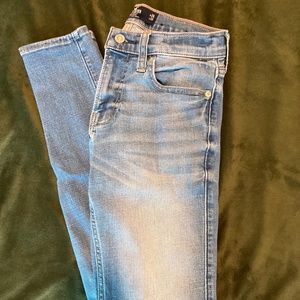 HOLLISTER SUPER SKINNY JEANS